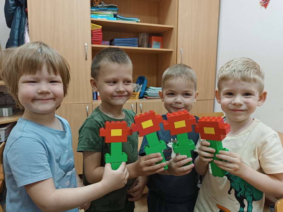 «До встречи в Лего -стране!»