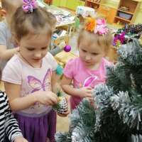 Подготовка к Новому году в детском саду